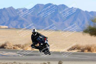 media/Jan-08-2022-SoCal Trackdays (Sat) [[1ec2777125]]/Turn 4 (1145am)/